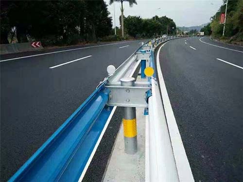 合肥公路護(hù)欄