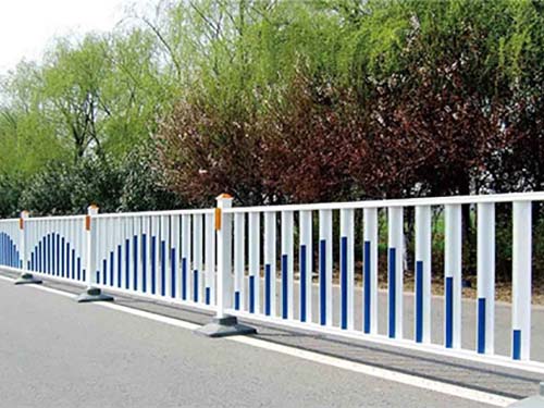 公路護欄